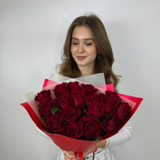 Букет из 17 красных роз