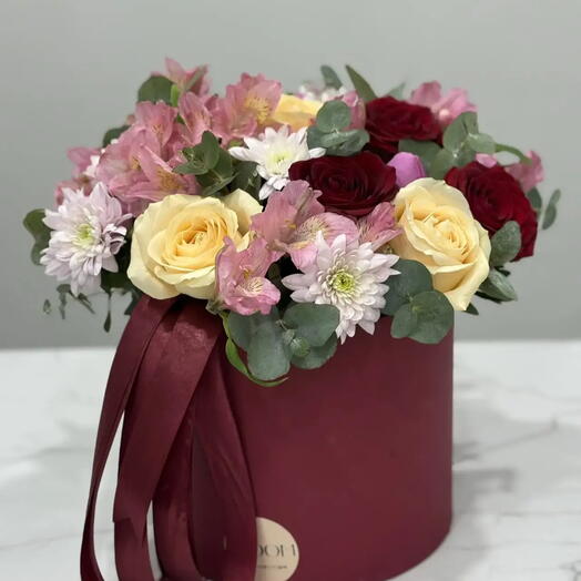 ️🌹Цветы в шляпной коробке