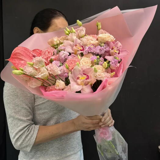 Авторский букет из сборных цветов 🌸