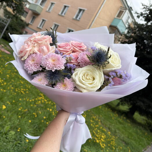 Сборный букет в сиреневых оттенках