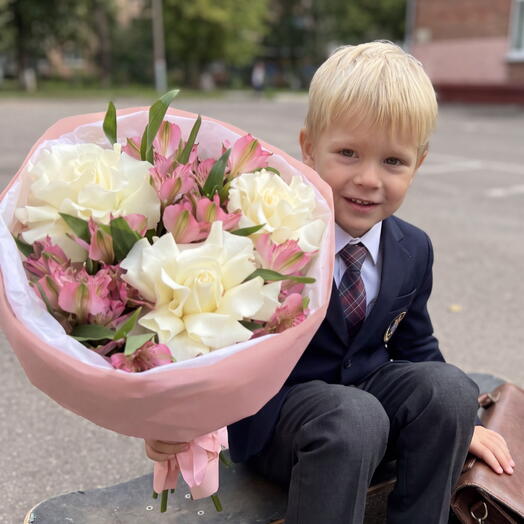 Букет 1 сентября французская роза, альстромерия 🌸