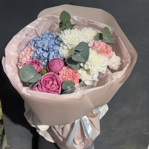 Букет 💐 с гортензией