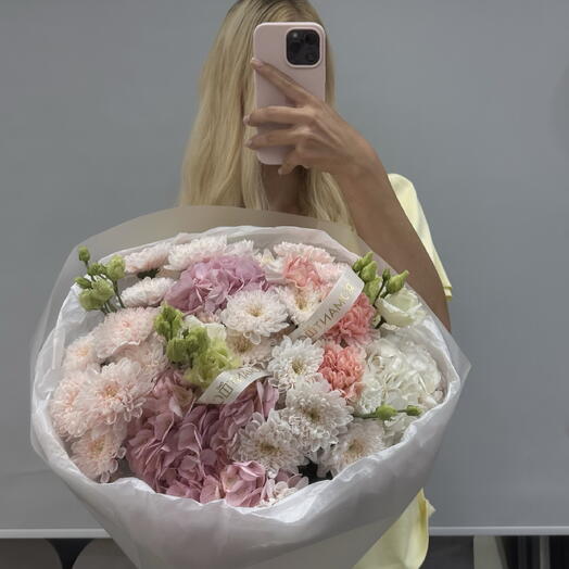 ВОУ авторский букет с гортензией