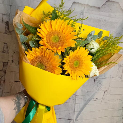 Букет с подсолнухом 🌻