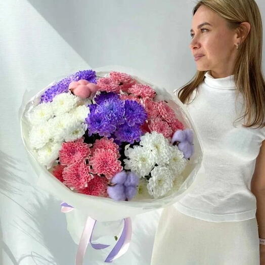 Букет цветной хризантемы