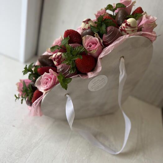 Композиция в сердце 💓