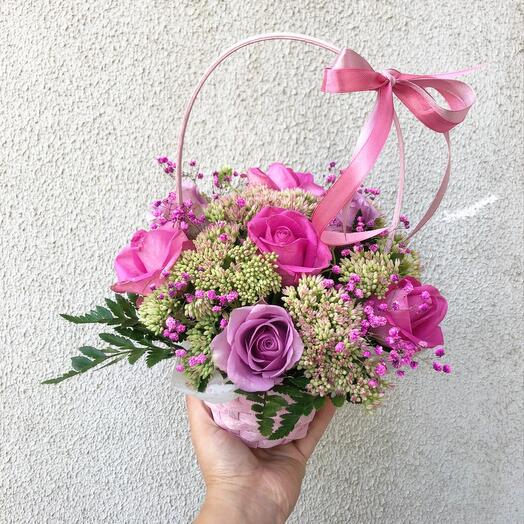 Корзинка с цветами