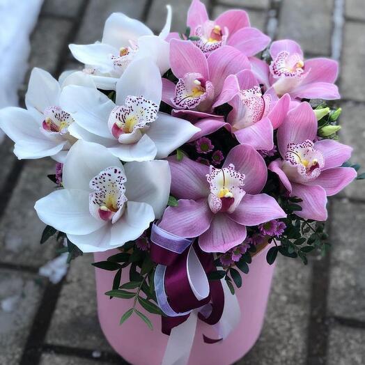 Flowers in a box "Butterflies in the tummy"