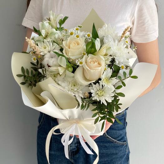 Сборная композиция «Воздушно-белая»