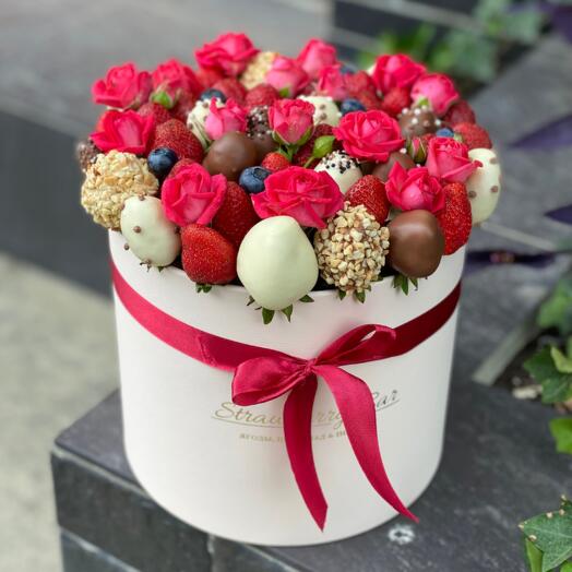Клубничная коробка «Кастор» XL