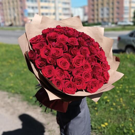 Букет из 51 красной розы