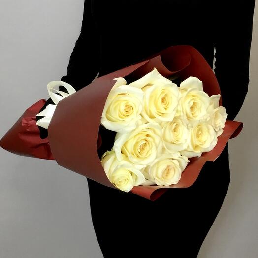 Ramo de 9 rosas de peonía