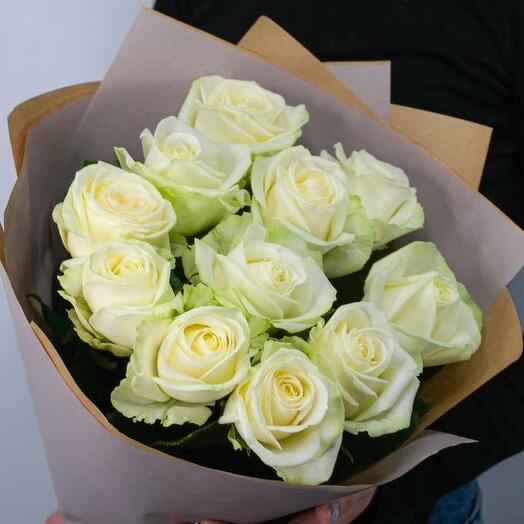 Ternura de rosas blancas
