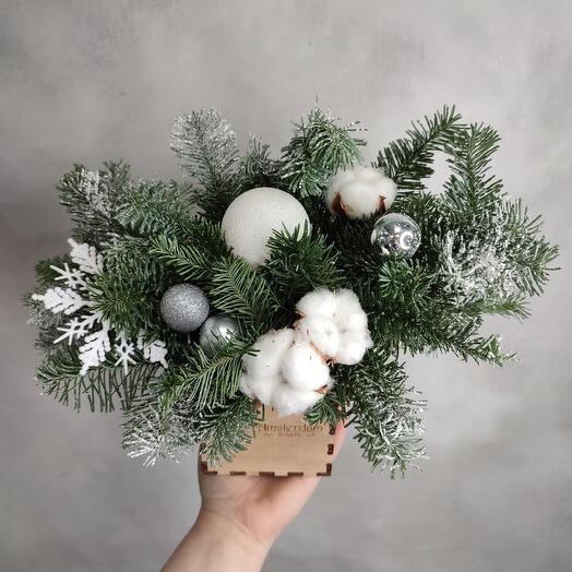 New Year's composition with cotton