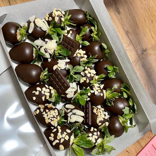 Клубника в шоколаде , 25 штук