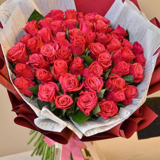 51 kenyan roses in a package
