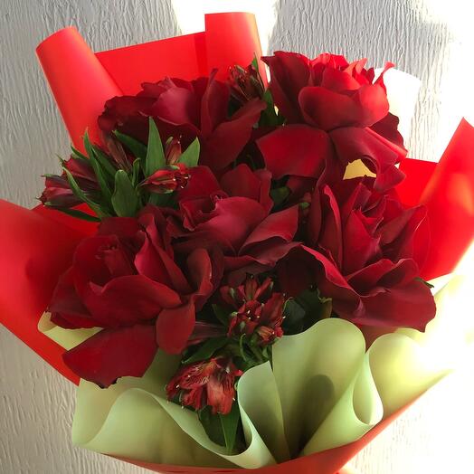 french ,, roses and alstroemeria