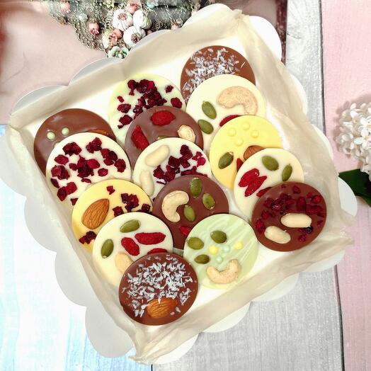 Set of chocolate mediants "Classic of taste"