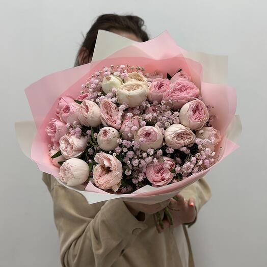 Rosas peonías con Gypsophila