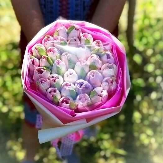 Букет из зефирных тюльпанчиков для подарка