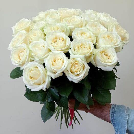 Ramo de 27 rosas blancas