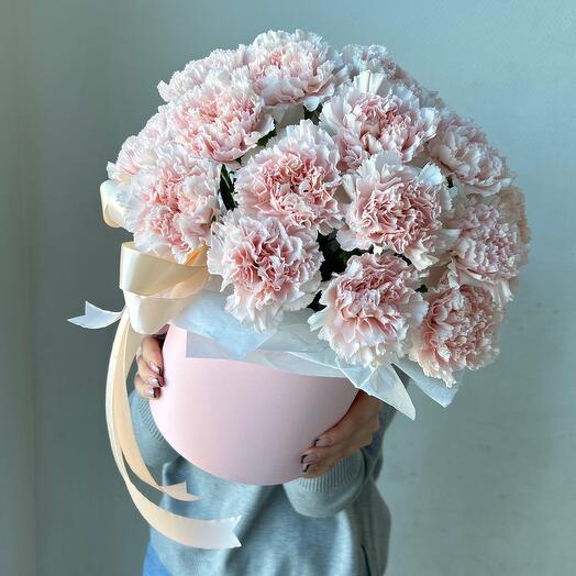 Диантусы в шляпной коробке 🌺