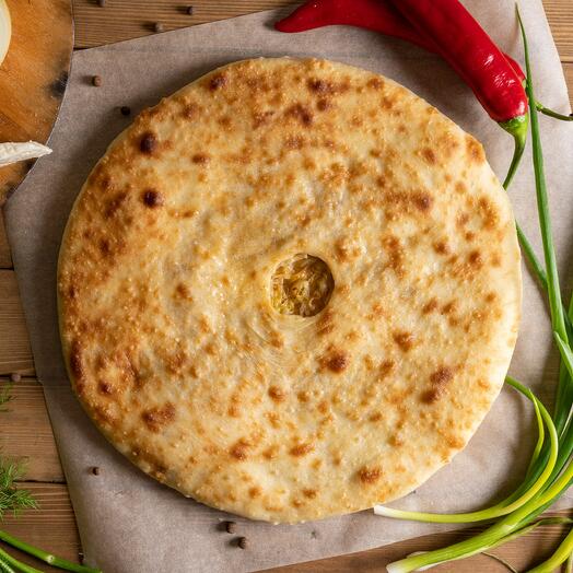Осетинский пирог с индейкой и сыром