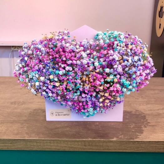 Сердце из гипсофиллы в конверте большое