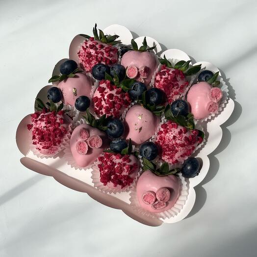 Клубника в шоколаде (9-12 шт)