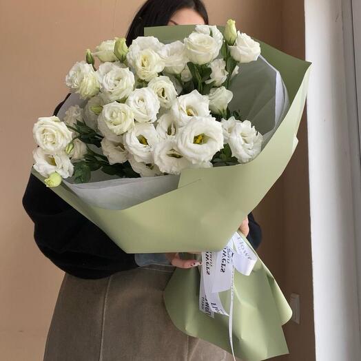 Моно из эустомы