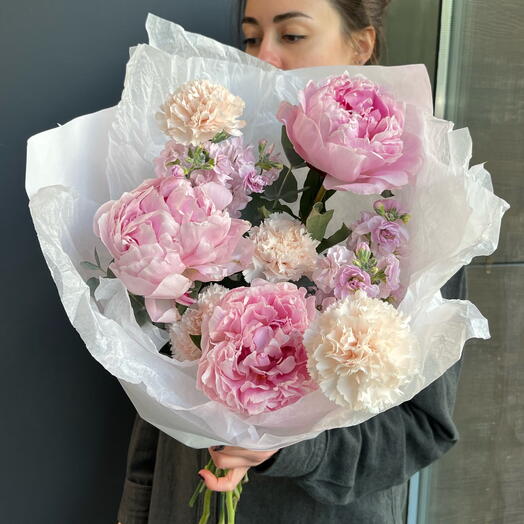 Пышные пионы для самой нежной 🌸