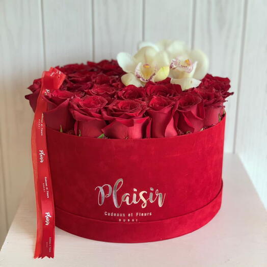 Belle Red Rose Box