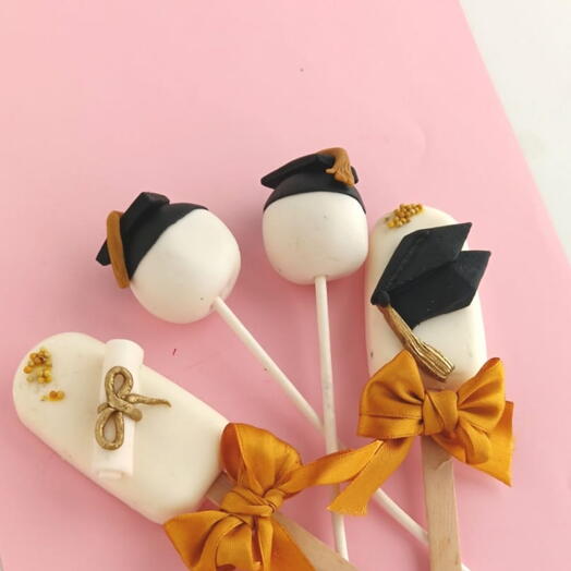 Graduation Cakesicles and Cakepops