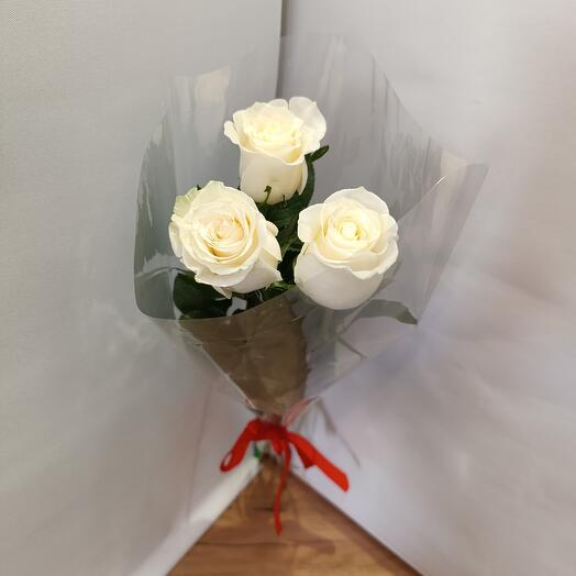 Bouquet of white roses 3 pcs. Ecuador, bouquet of premium white roses, decorated, Mondial varieties