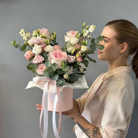 Цветы в коробке 284