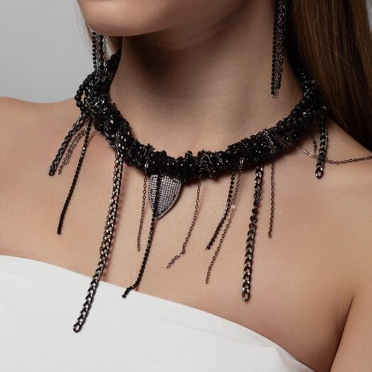 Колье в стиле гранж