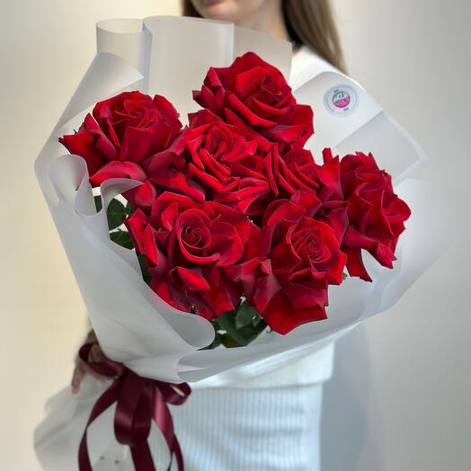 Ажурная красная Роза в дизайнерской упаковке 7шт