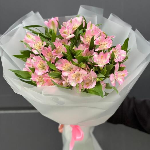 Ramo de alstroemeria persistente