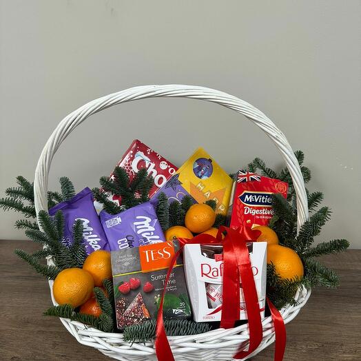 Корзина новогодняя М