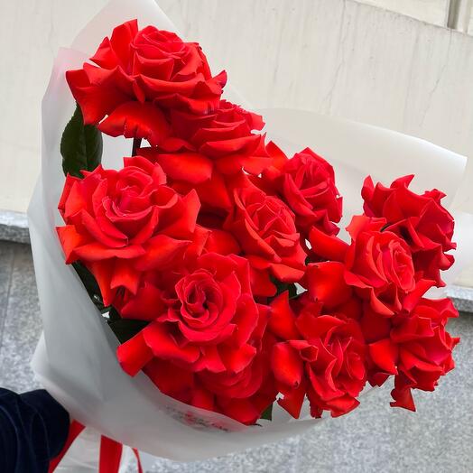 11 французких роз красных