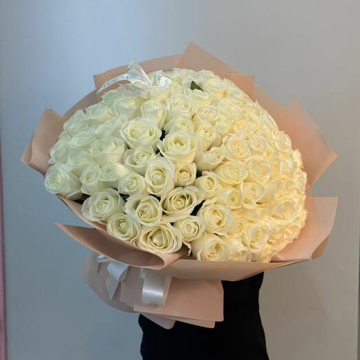 Монобукет из роз белых