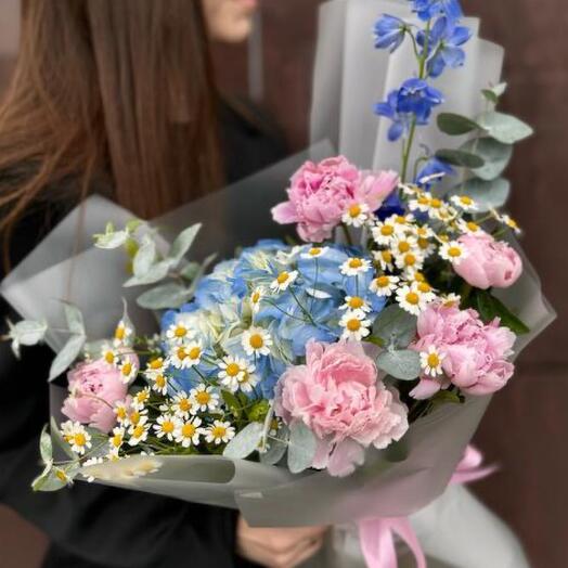 Букет из пионов| гортензии| дельфиниума