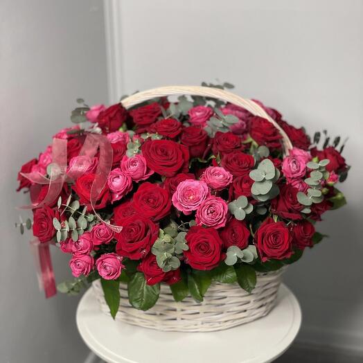 Шикарная корзина с 75 розами️