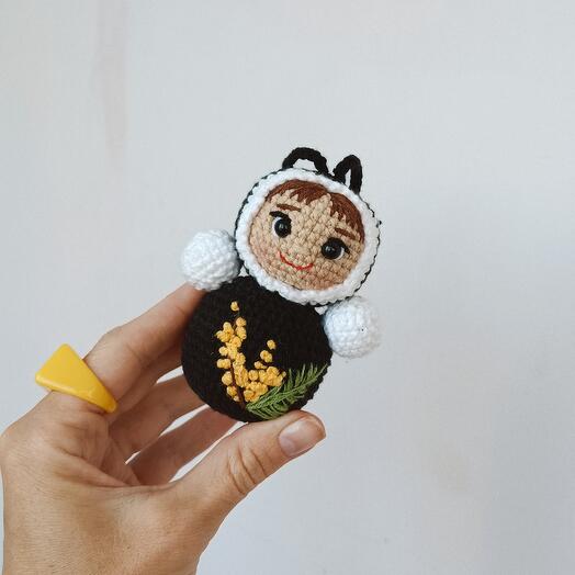 Вязаный обвес неваляшка