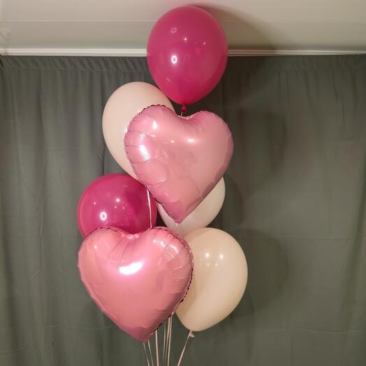 Фонтан розовый с сердцами