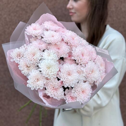 Монобукет из 5 нежных хризантем