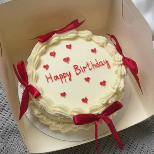 Бенто торт Ламбет с бантами и сердечками Happy birthday на день рождения девушке, дочке, сестре, подруге