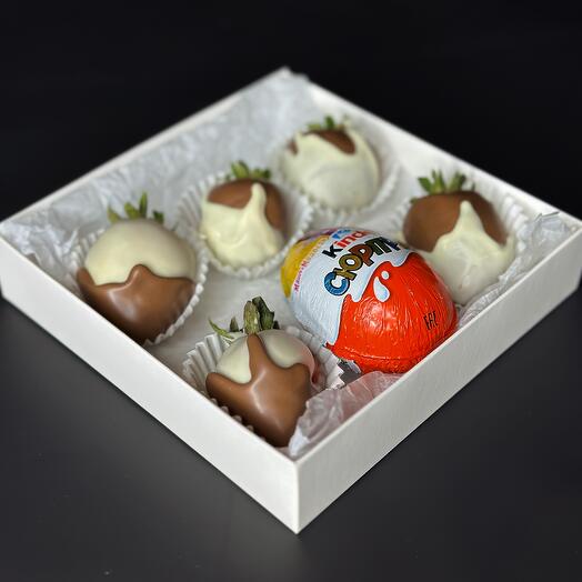 Клубника в шоколаде «kinder»