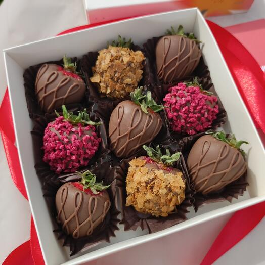 В молочном 🍫 шоколаде 🍓КЛУБНИКА🍓Отборная