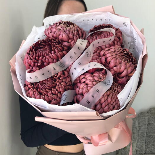 Монобукет для мамы из бронзовых (коричневых) хризантем